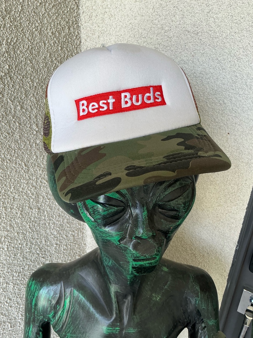 Best Buds Trucker Hat - White & Camo